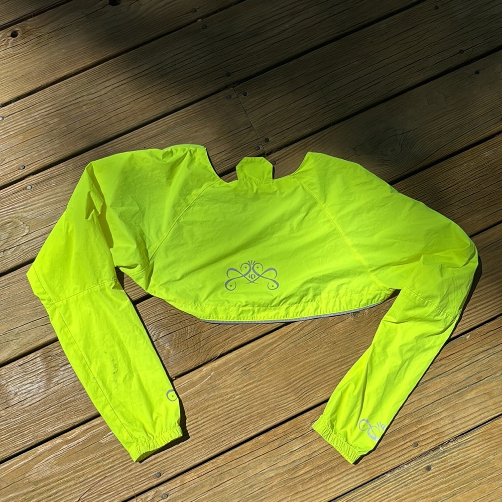 Pearl Izumi reflective convertible cycling jacket. - Picture 6 of 13
